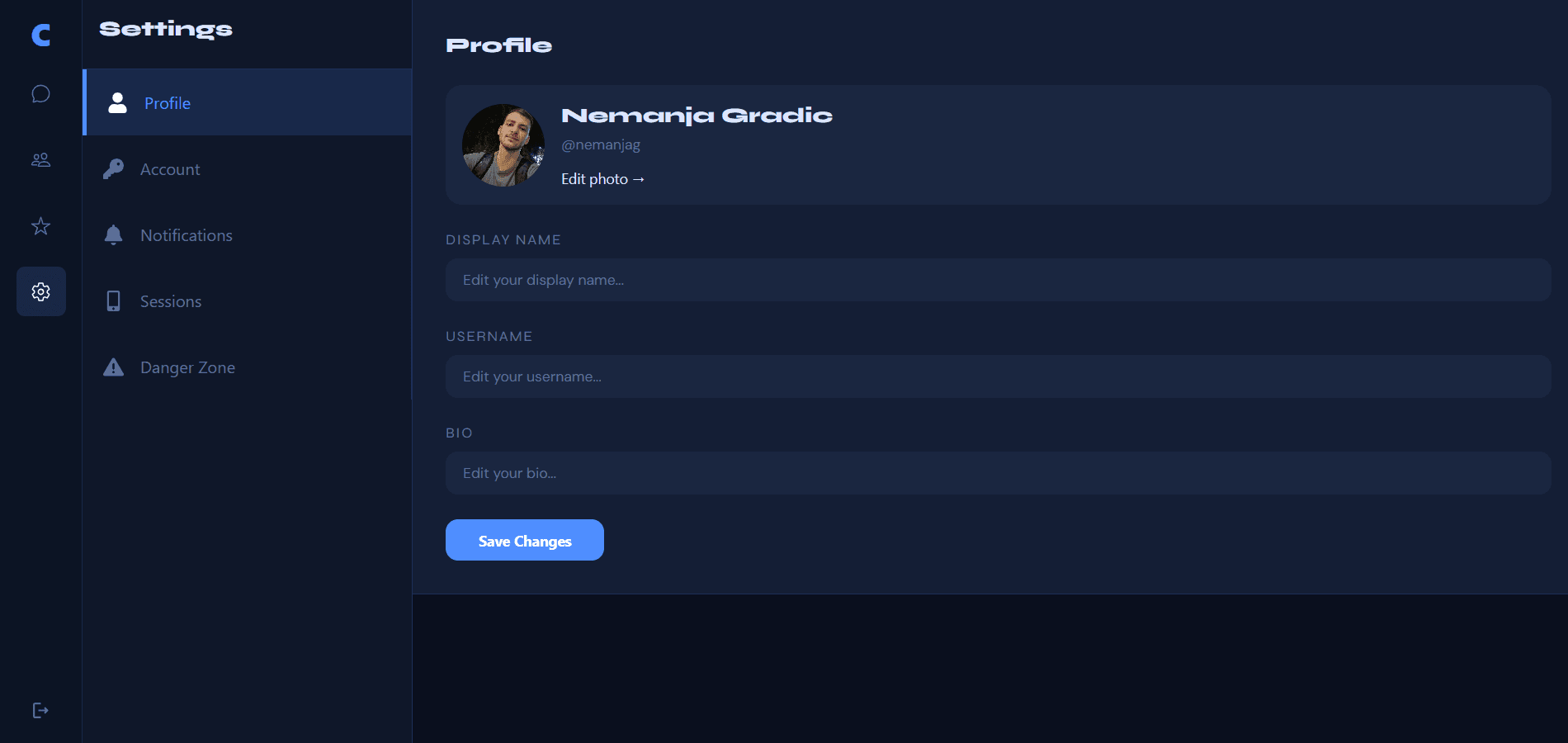 Profile settings with name, username, bio and profile photo